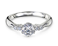 婚約指輪（エンゲージリング）商品ID:3585